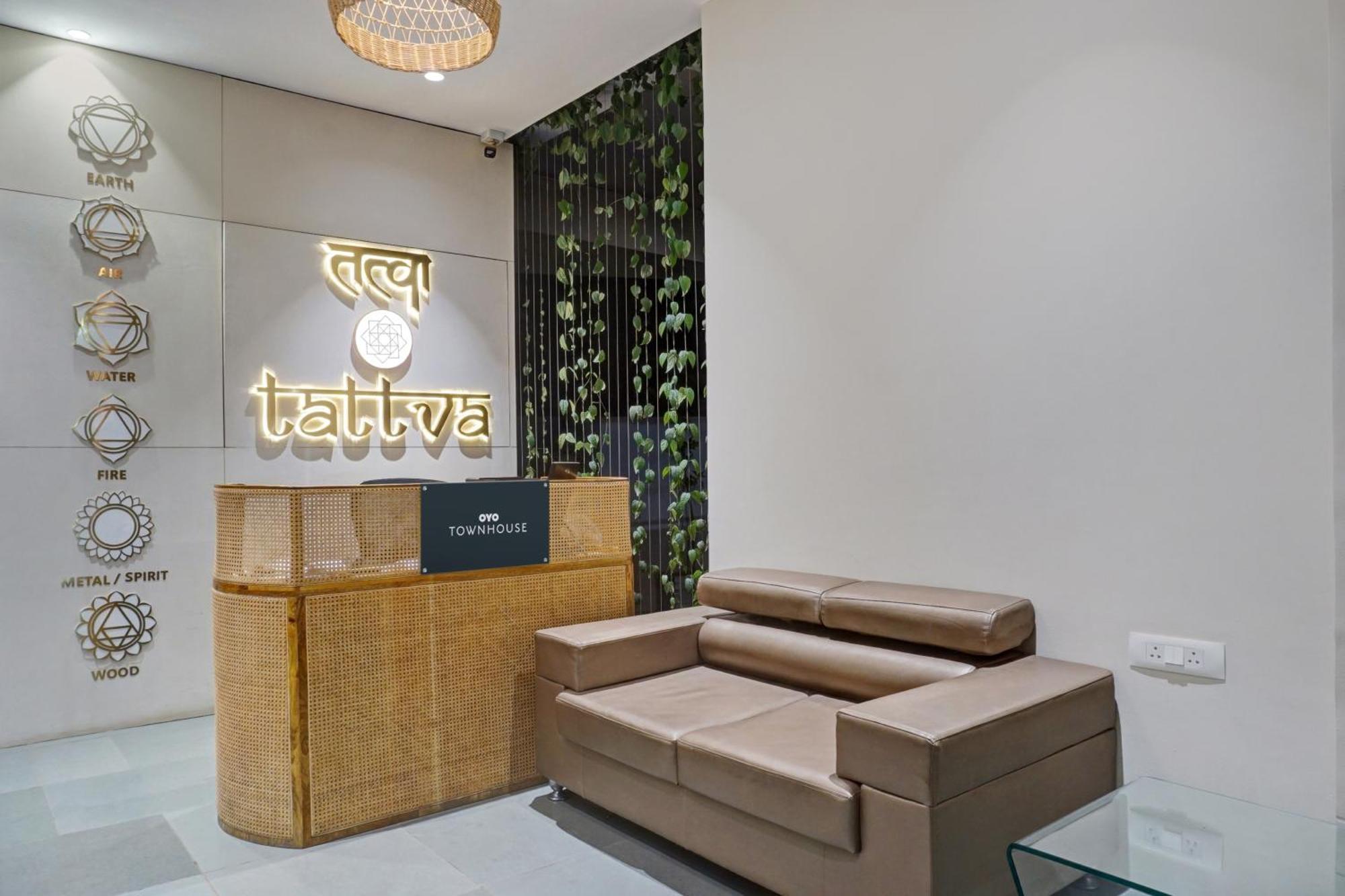 Hotel Townhouse 1354 Tattva 4*