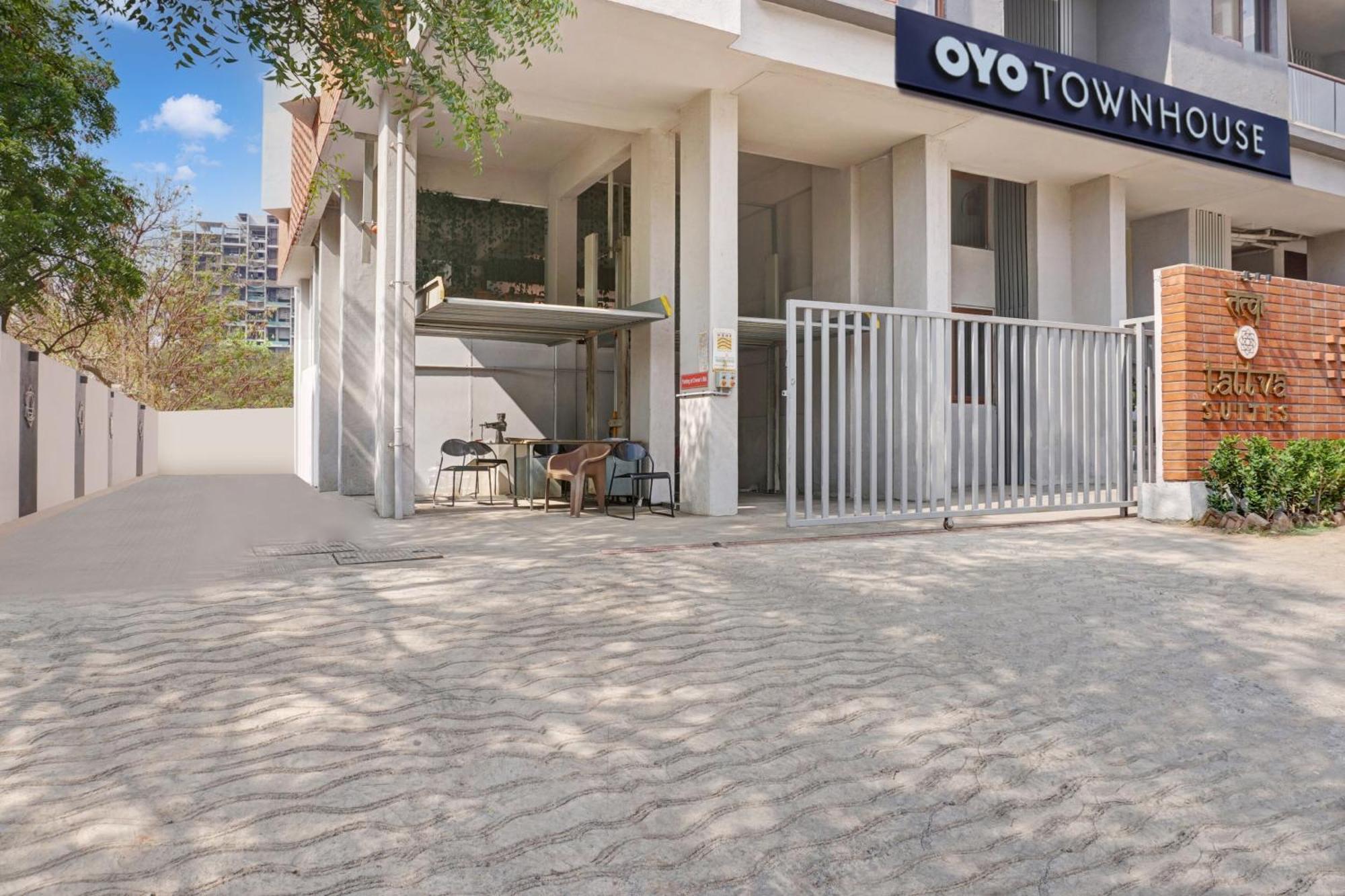Townhouse 1354 Tattva Hotel
